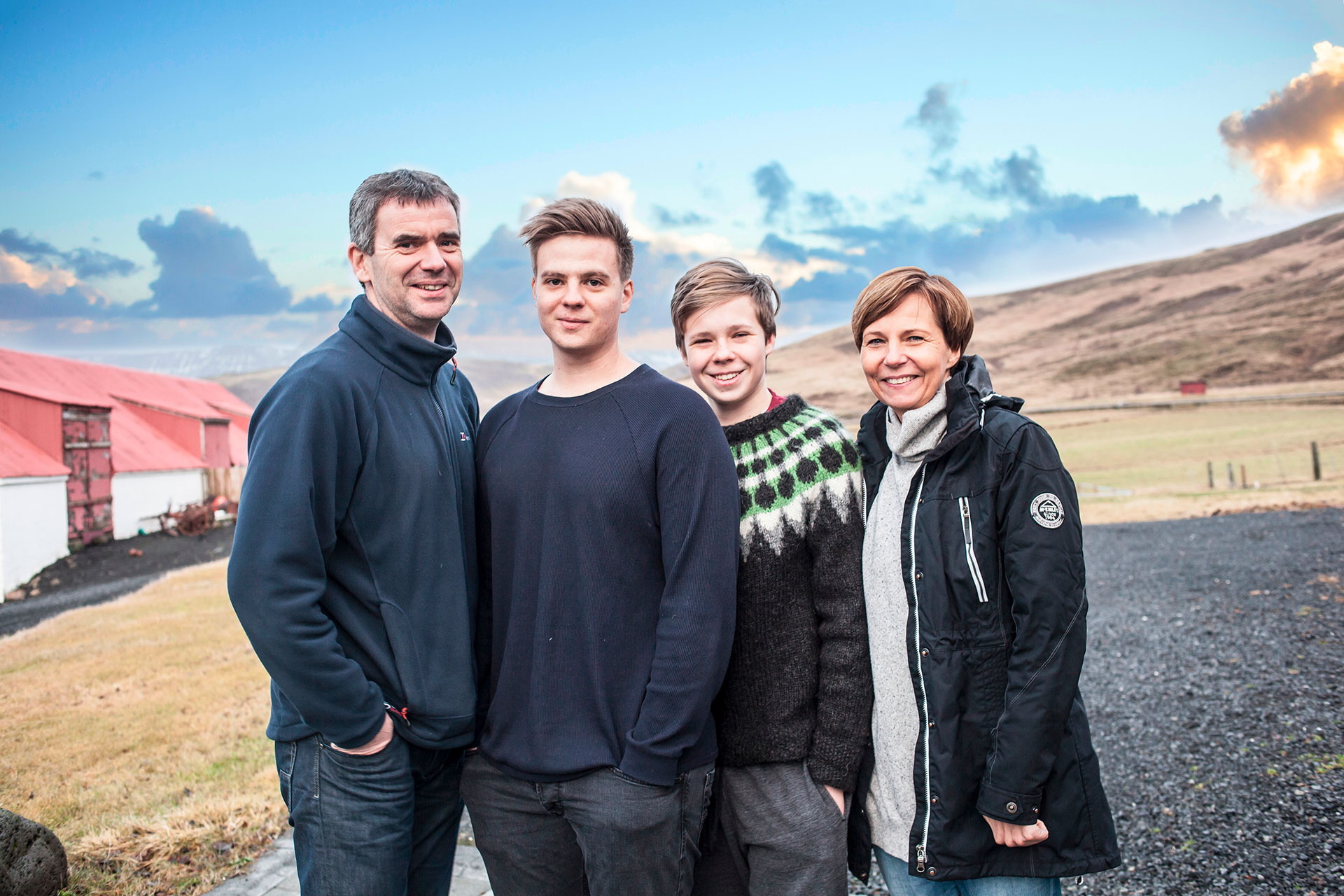 &#205;sfugl upprunamerkir v&#246;rur s&#237;nar me&#240; b&#230;ndum