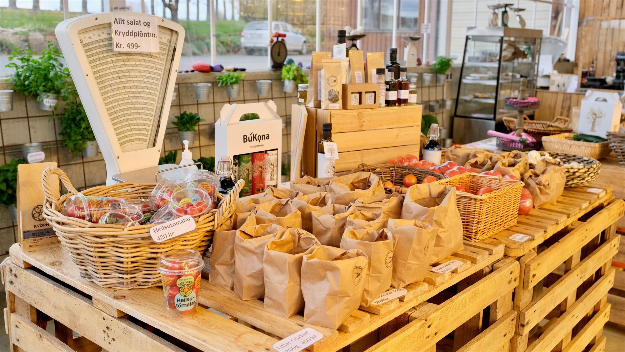 Lítill verslunarrekstur í stöðugri þróun