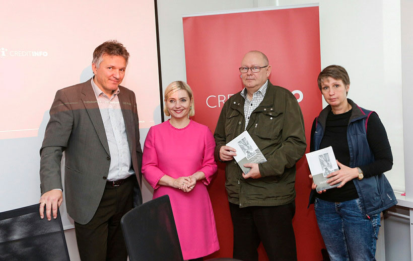 Bændablaðið og Morgunblaðið verðlaunuð fyrir umfjöllun um loftslagsmál