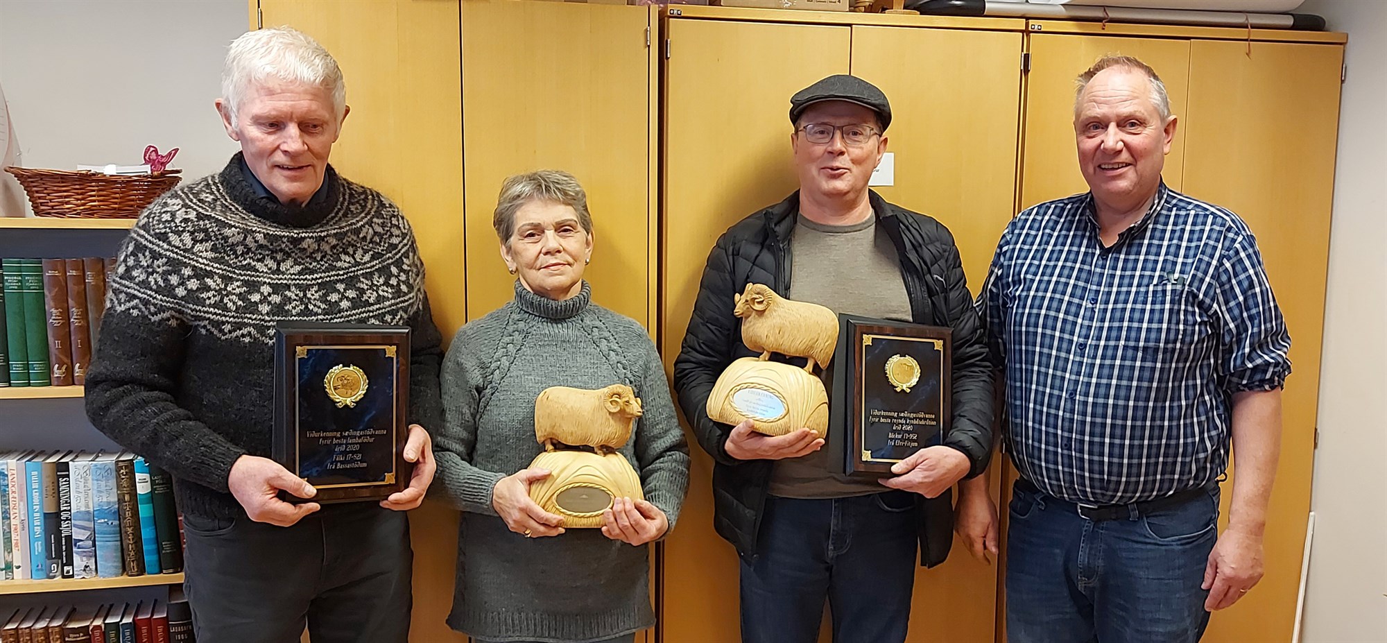 Börkur og Fálki verðlaunahrútar sæðingastöðvanna árið 2020